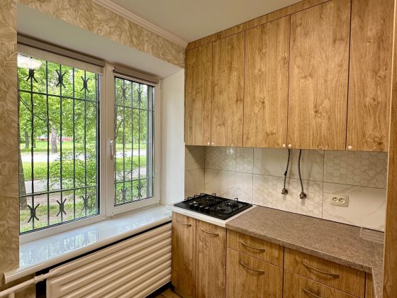 Двокімнатна квартира,новий ремонт,р-н Ремзавод(NN) Чернигов