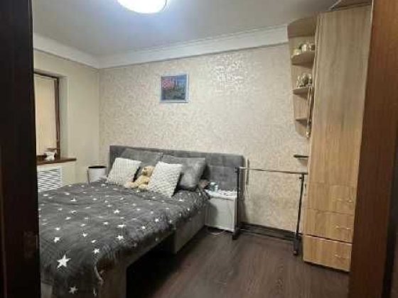 Продается 2 ком квартира в центре Запорожья Запоріжжя