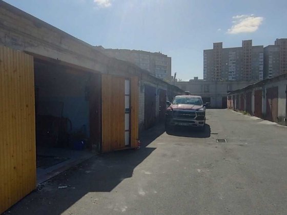 Гараж ГК Троєщина Радосинь Радунська 3. 2 рівні з підвалом 41квм. Київ