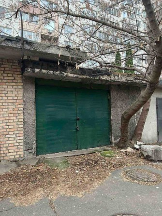 Продам гараж з підвалом вул Жилянська 55 біля ЖК Дипломат Холл - фото 1