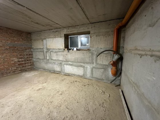 Продаж підвальних складних приміщень (С. СВЯТОПЕТРІВСЬКЕ) Святопетрівське