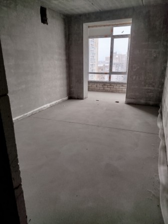 Продам 1 кімнатну квартиру в новобудові ЖК Полісся 2 - фото 1