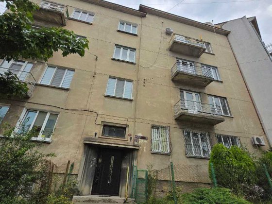 Продаж 4х кімнатної квартири по вул. Піскова, район Кайзервальду Львів