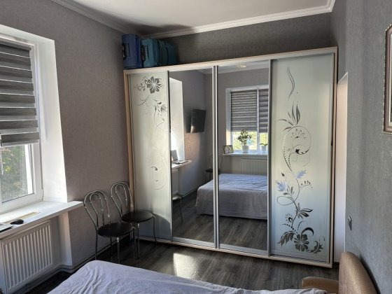 Продам трикімнатну квартиру на Миколаївці Кропивницкий