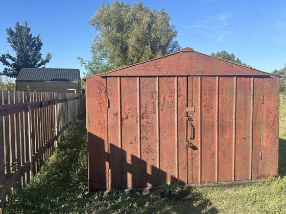 Гараж металевий розбірний Пухівка