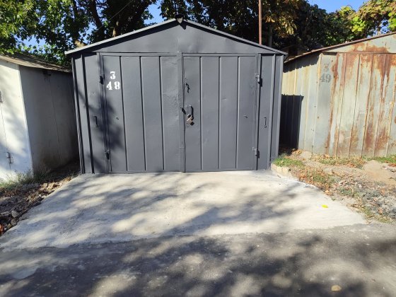 Гараж улица сахарова  комби 2 Ліски