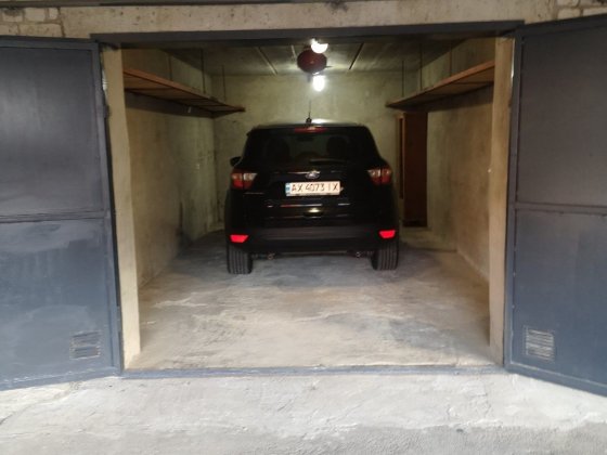 Продам гараж.ГБКПівнічний Бобрівка