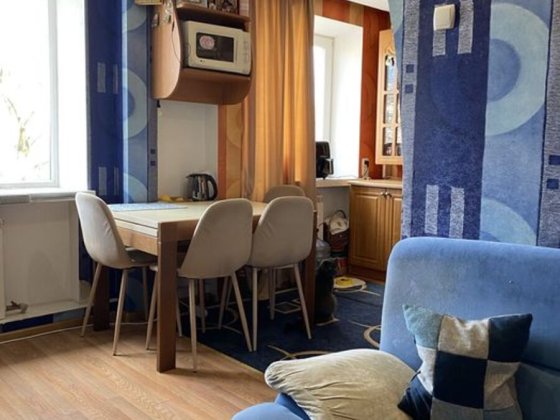 Продам трикімнатну квартиру на Яновського Кропивницький