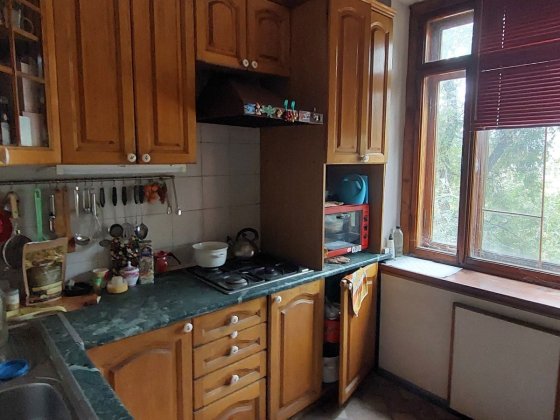 3 комнатная центр города Вознесеновский Сталеваров  квартира Запоріжжя