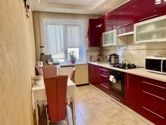 Продам 3х кімн кв Центр Глобал Автономка Житомир