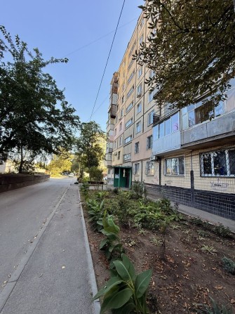 Продам 2х ком квартиру! 30000$ - фото 1