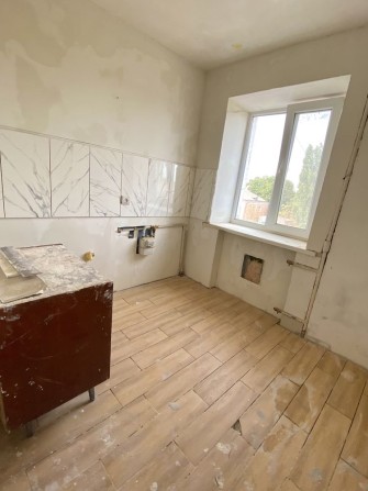 Продам 1 кім квартиру на Критому ринку - фото 1