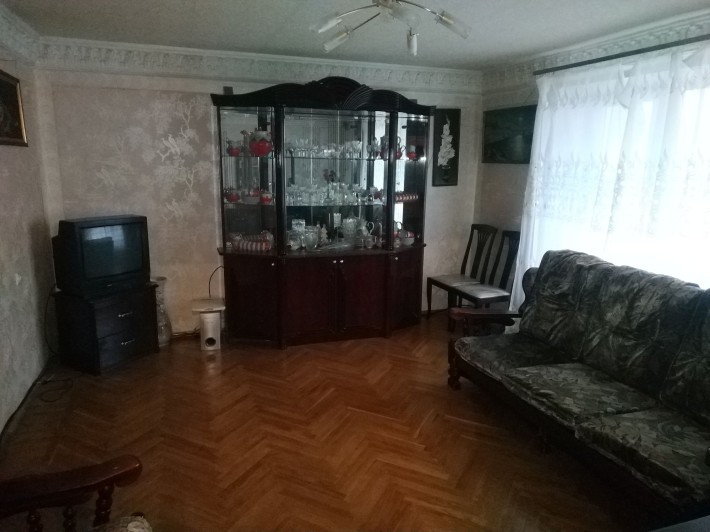 продажа трёхкомнатной квартиры по улице Шевченко 12 - фото 1