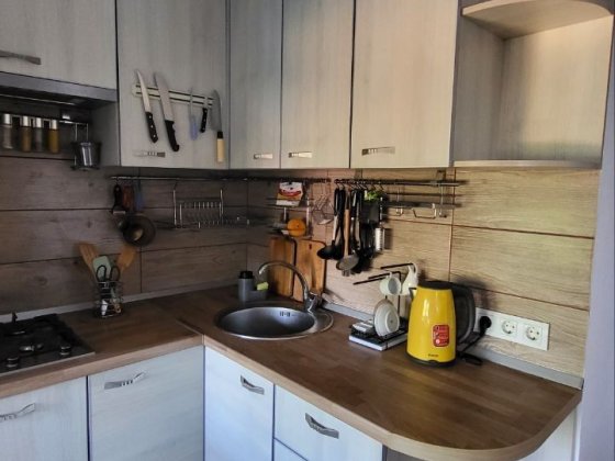 Продаж 2к квартири Космос Комарова Висотна Запорожье