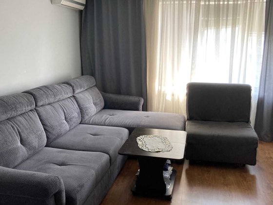 Продам 2 к на жм Левобережный по пр. Мира (Донецкое шоссе) Днепр