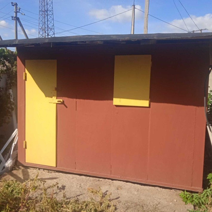 Сдам в аренду металлический домик для велосипедов или мопедов - фото 1