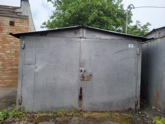 Здам в оренду металевий гараж. Смела