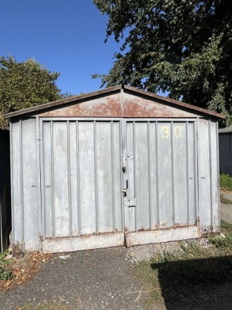 Металевий гараж в оренду - фото 1