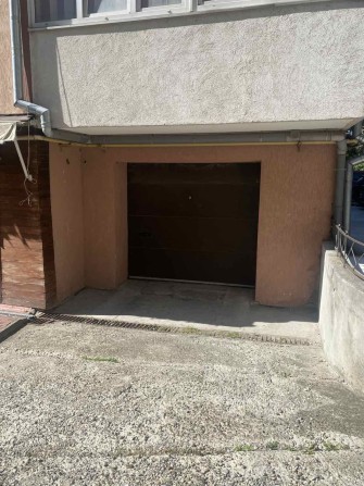 Оренда гаражу, вул. Коновальця 138/а - фото 1