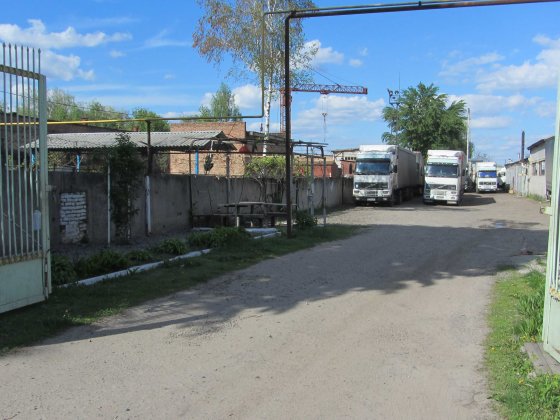 Стоянка TIR. Парковка вантажних автомобілів. Черкассы