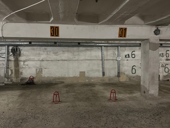 Оренда паркінга, паркомісце в центрі, орендувати паркінг Киев