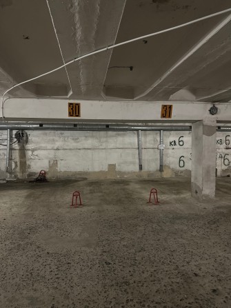 Оренда паркінга, паркомісце в центрі, орендувати паркінг - фото 1