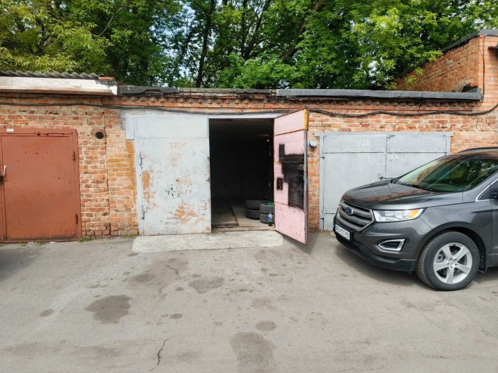Здам гараж  Гетьмана Мазепи (Чехова) Східний. біля ринку Володимир - фото 1