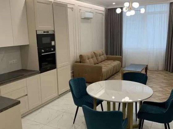 Продаж 2-к квартири вул. Євгена Коновальця 34а Киев