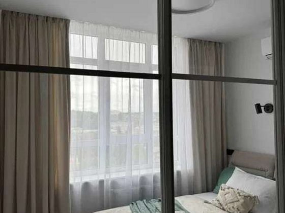 Продаж 1-к квартири вул. Миколи Гулака 4 Київ