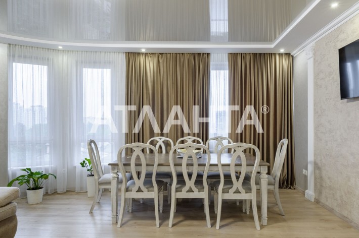 Продаж квартири площею 100м2 по вул. Липинського 28, + кладовка 6м2 - фото 1