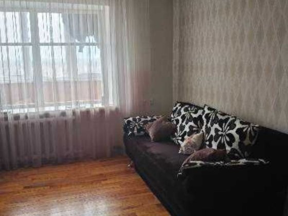 Продам 2 кім квартиру Центр Житомир