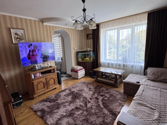 Продаж квартири в центрі, паркова зона Житомир