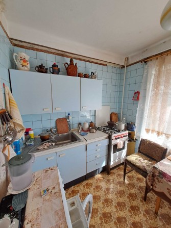 Продаж 2 кімнатної квартири по вул. Шкільна р-н. малого ринку - фото 1