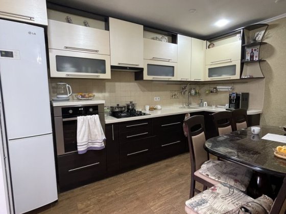 Продажа 3к.кв.Ц.Рынок дом кирпич новой постройки ! Николаев