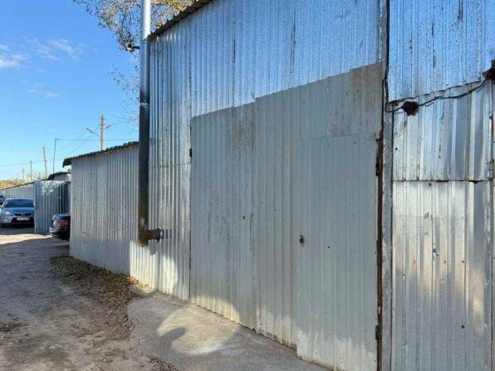 Здам в оренду гараж-бокс / приміщення на Оболоні Киев