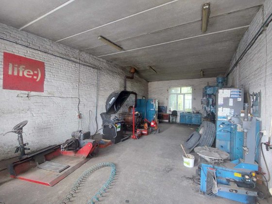 Здамо в оренду шиномонтаж 61 м2