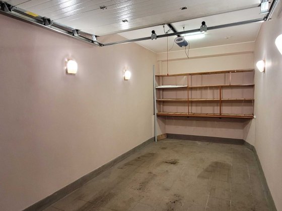 Здам в оренду гараж в висотному гаражному кооперативі, без вікон Киев