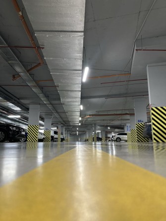 Паркінг Каманіна, 32/27/44 жемчужина, підземний з розеткою, відео24/7 - фото 1