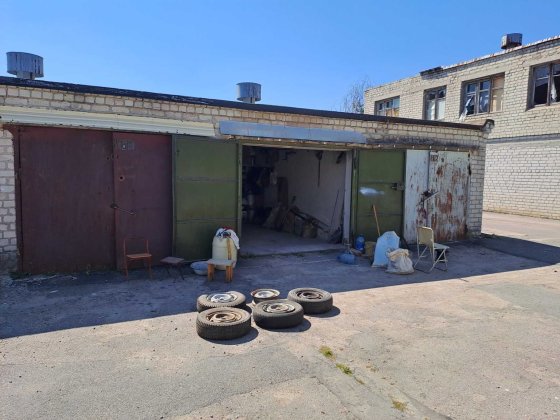 Гараж Жуковського, ГК ФЕД, круг тролейбуса.