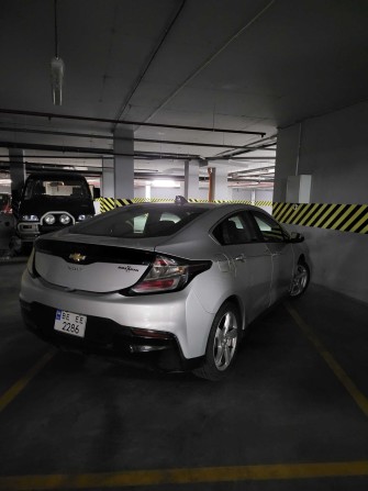 Здам паркінг з розеткою . Вул Каманіна. 44 перлина 4000гр - фото 1