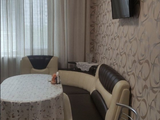 Продам 4х кім по вул.Дорошенко Хортицький р-н Запоріжжя