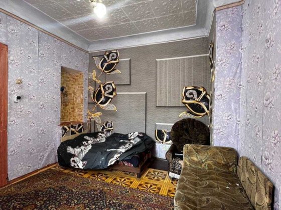 Продам 2 комнатный жилкоп с гаражом Центр города Николаев