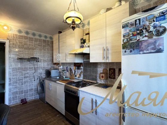 Зх комн.кв.по бул. Гвардейскому в р-не Набережной. Запоріжжя