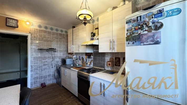 Зх комн.кв.по бул. Гвардейскому в р-не Набережной. - фото 1