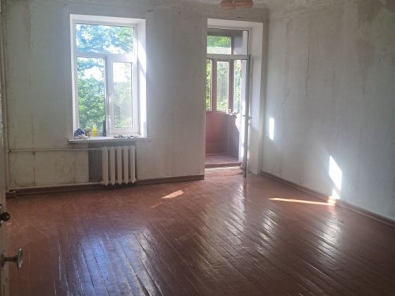 Продам квартиру под ремонт Запорожье