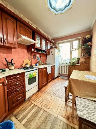 Продається 4 кімнатна квартира по в.Червоної Калини - фото 1