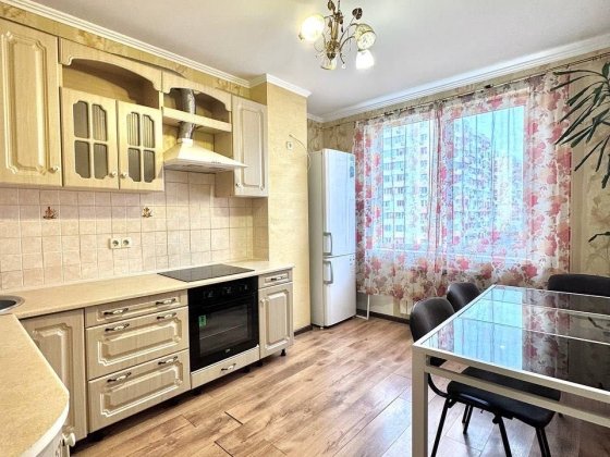 Двухкомнатная просторная квартира в ЖК Европейский на Бочарова Одесса