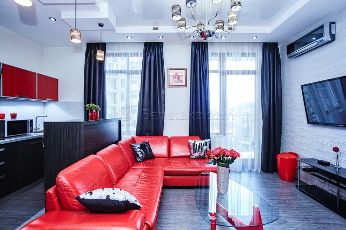 Квартира с балконом в центре Одессы, Ж/К «Гефест». - фото 1