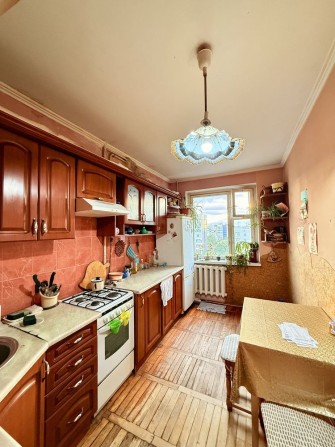 Продаж квартири в Сихові - фото 1