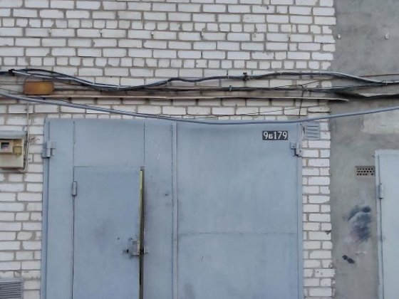 Сдам кирпичный 2эт гараж с высоким въездом Ул. Полесская Бориспольская Киев